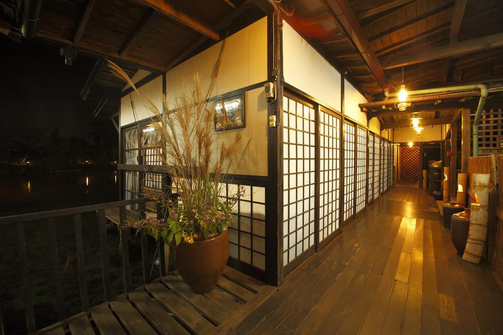 Shirasagisou Hotell Hitoyoshi Exteriör bild