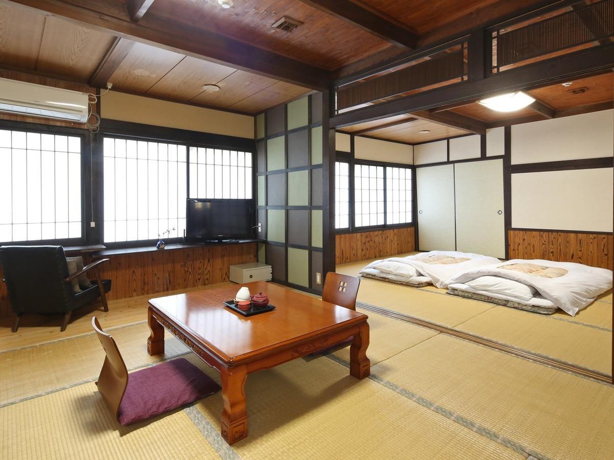 Shirasagisou Hotell Hitoyoshi Exteriör bild